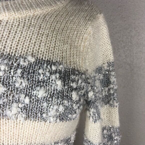 Maurices Wool Blend Sweater Size Medium - Picture 3 of 7